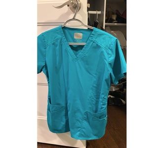 Cherokee Sport Scrub Set